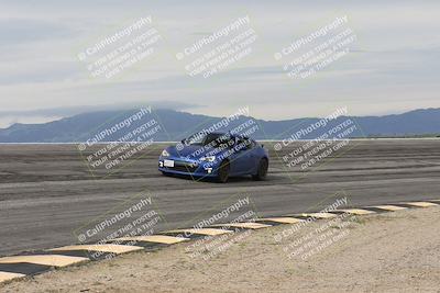 media/Jan-03-2026-SCCA SD (Sat) [[c9b9d14034]]/4-Novice Group/Session 1 Bowl/